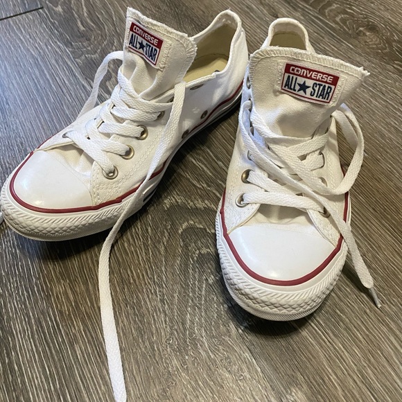 converse chucks used look